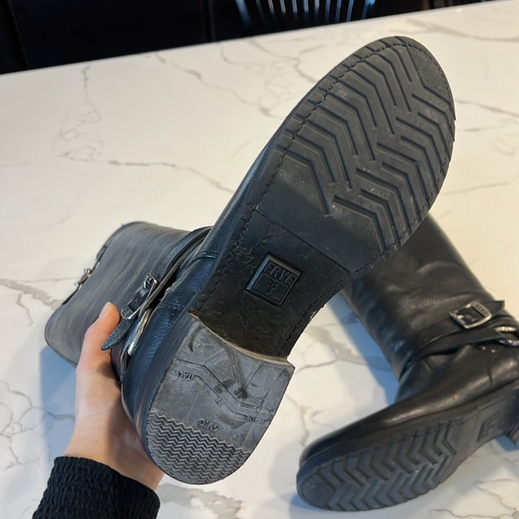 FRYE Women's Veronica Criss Cross Tall Boot Black 9 - Picture 6 of 11